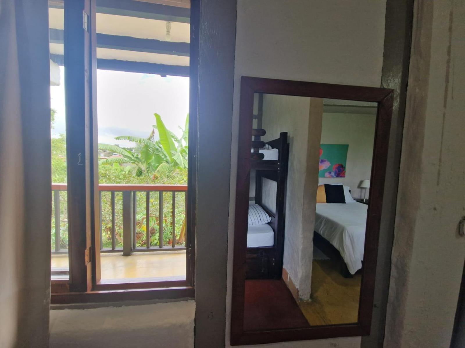 Coffee Tree Boutique Hostel 萨兰托 外观 照片